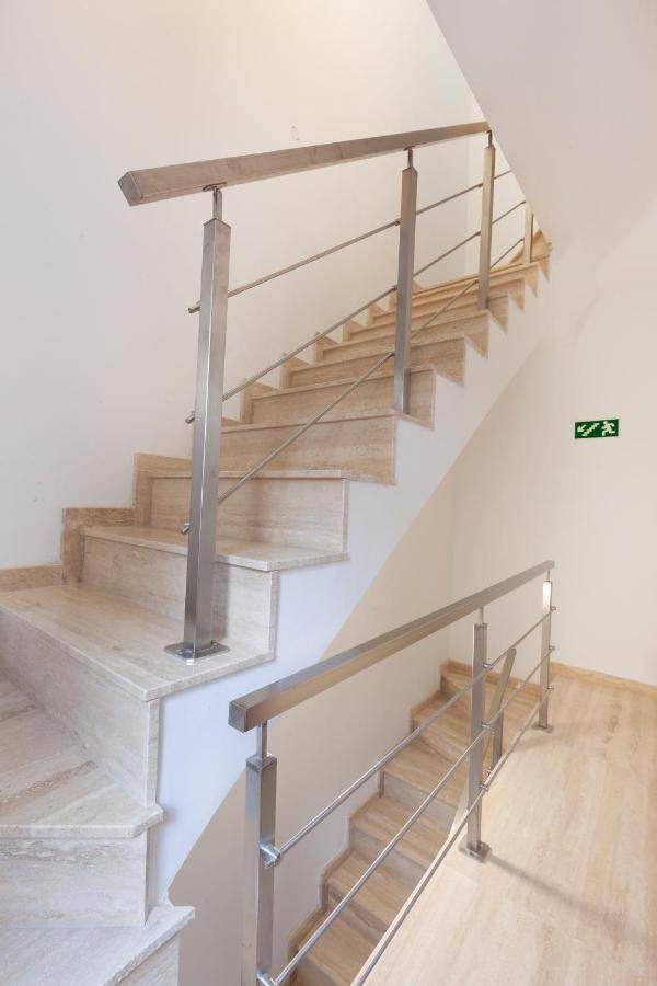 Fl56 - New 3Storey House - Private Entrance & Roof Il-Furjana Exterior photo